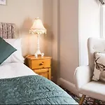 Moulin Hotel