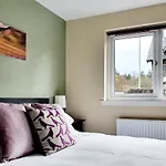 Oakbank Cottage