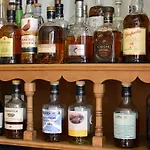 Torrdarach House Bed & Breakfast
