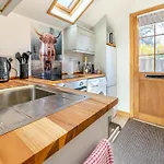 Ardlevale Cottage