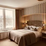 Ellangowan House Bed And Breakfast