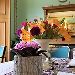 Buttonboss Lodge B&B