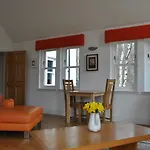 West Haugh Farmhouse B And B