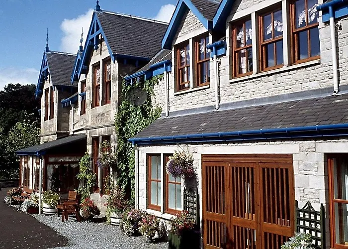 Rosemount Hotel