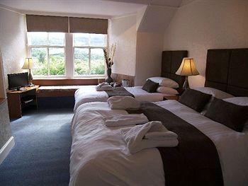 Rosemount Hotel