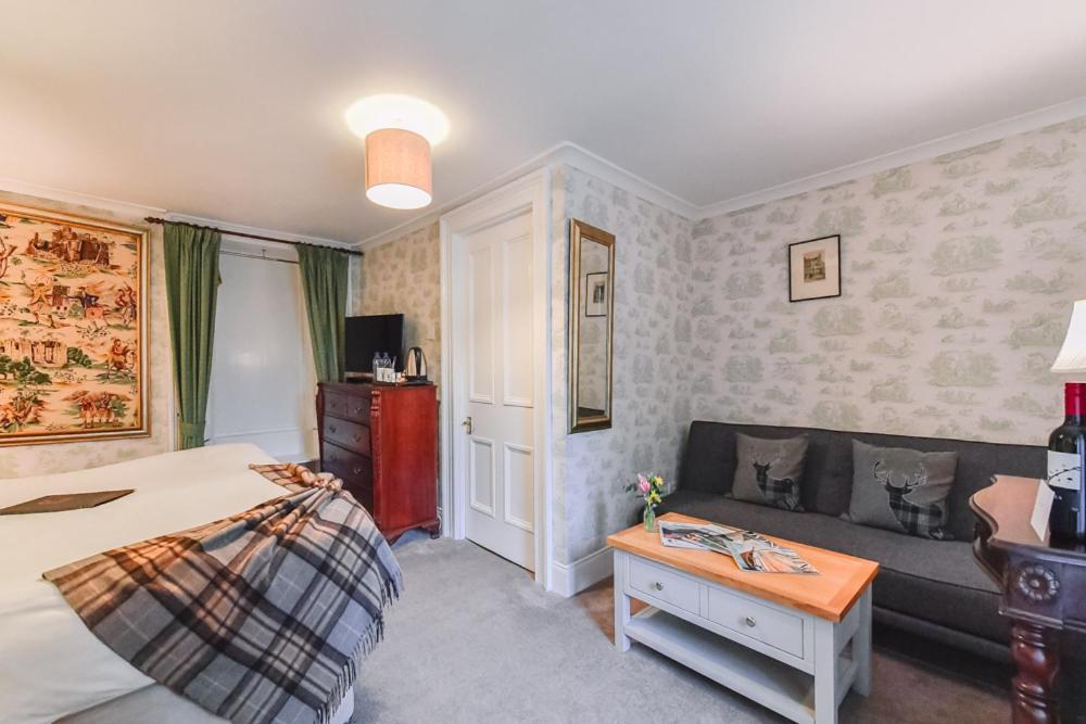East Haugh House 4*