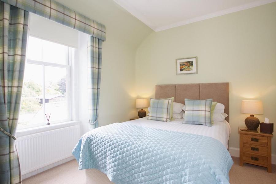 Dunmurray And Loft 2*