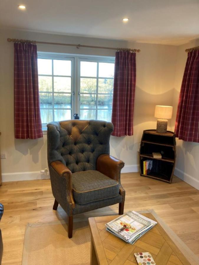 Kingfisher Cottage, Port O Tay Pitlochry