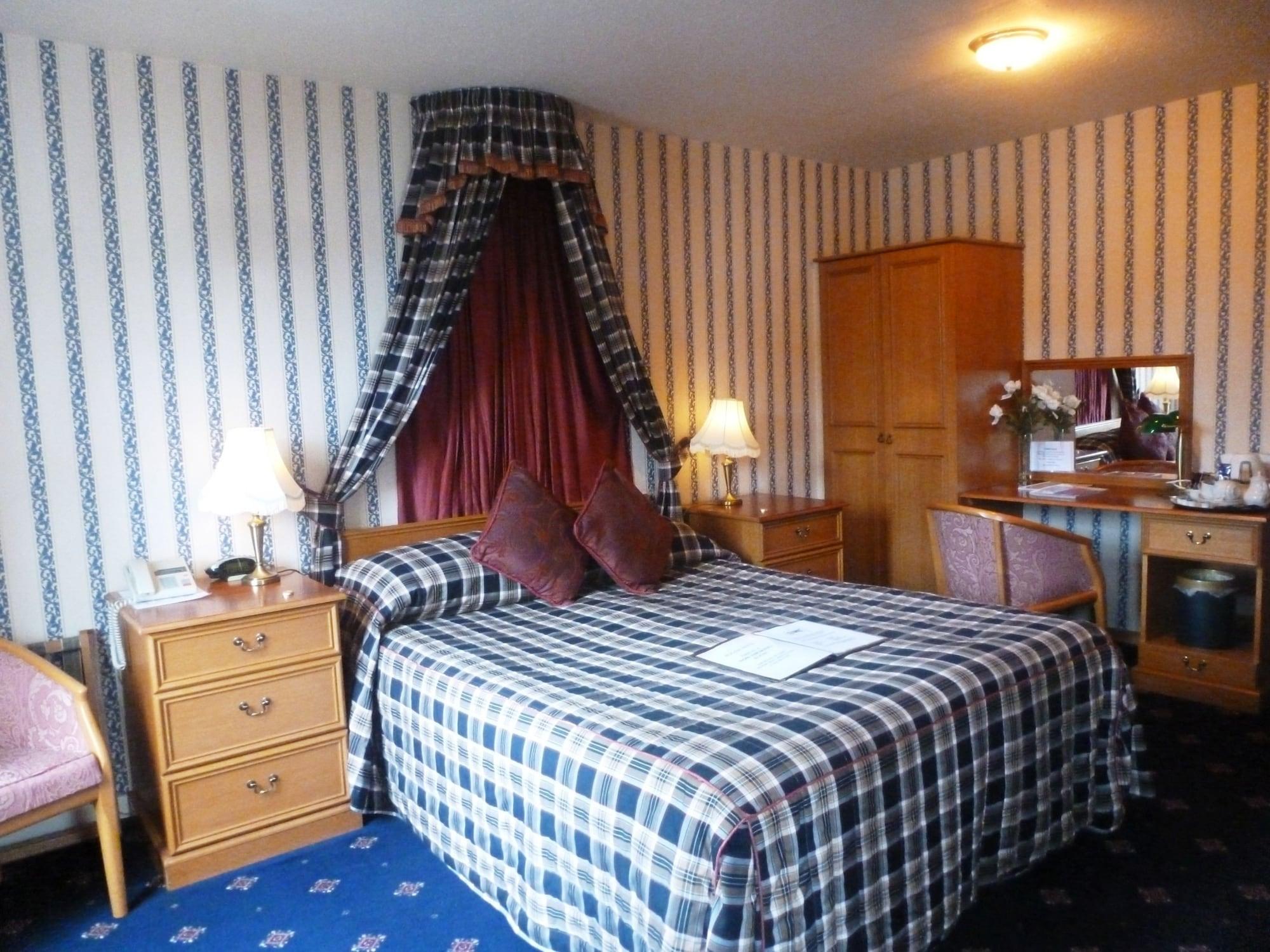 Moulin Inn 3*