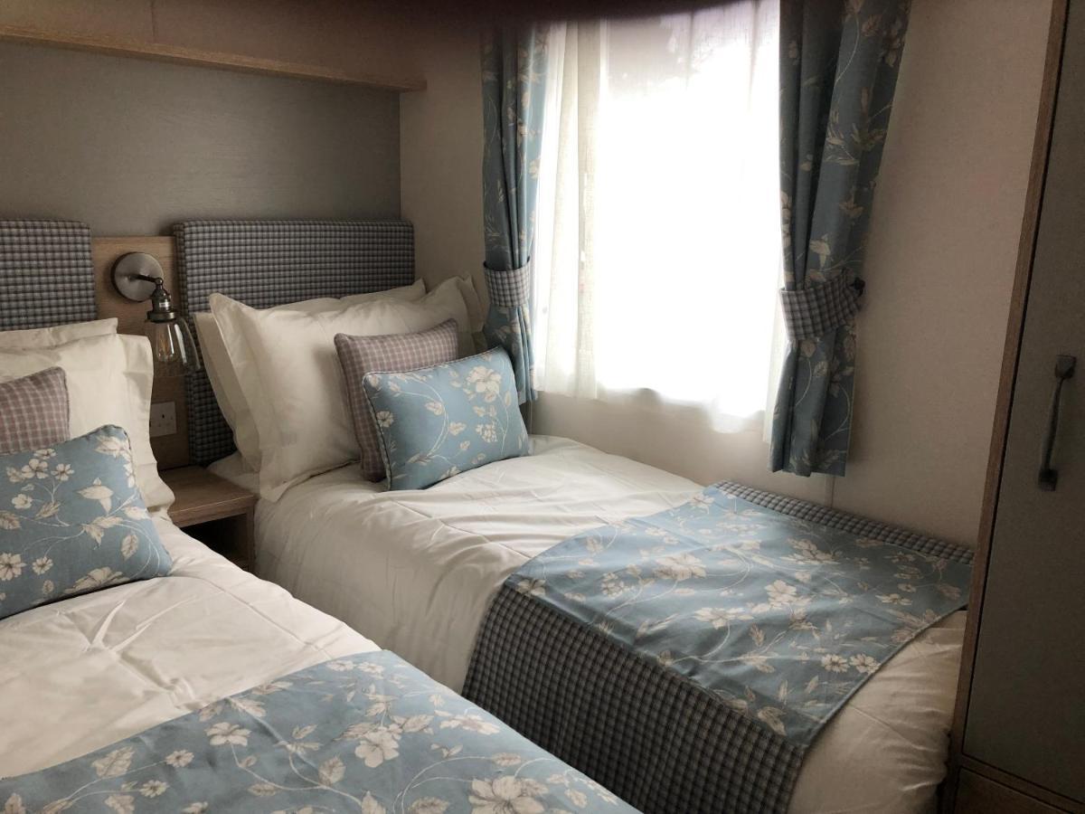 Luxury 2 Bedroom Caravan In Stunning Location Pitlochry