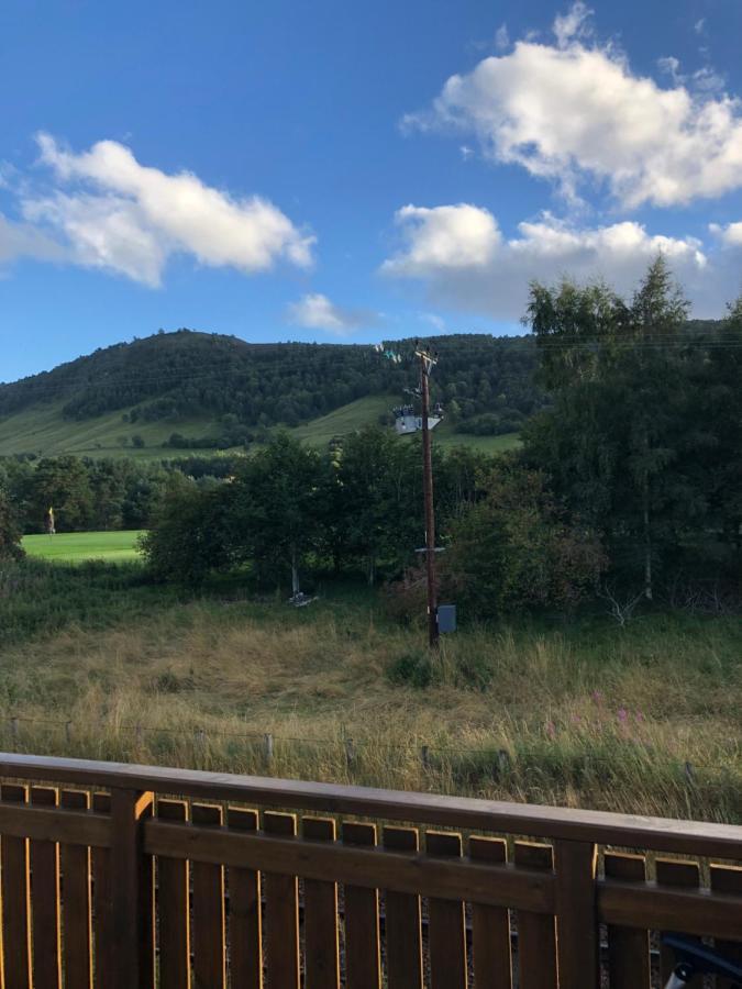 Luxury 2 Bedroom Caravan In Stunning Location Holiday home Pitlochry