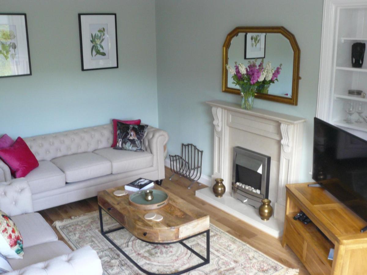 Woodburn Ground-floor In Quiet Setting In * Pitlochry