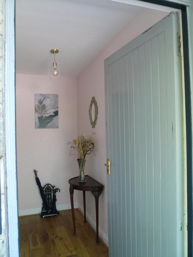 Apartment Woodburn Ground-floor In Quiet Setting In