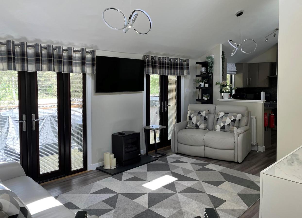 Holiday home Luxury Riverside Lodge, Blair Atholl