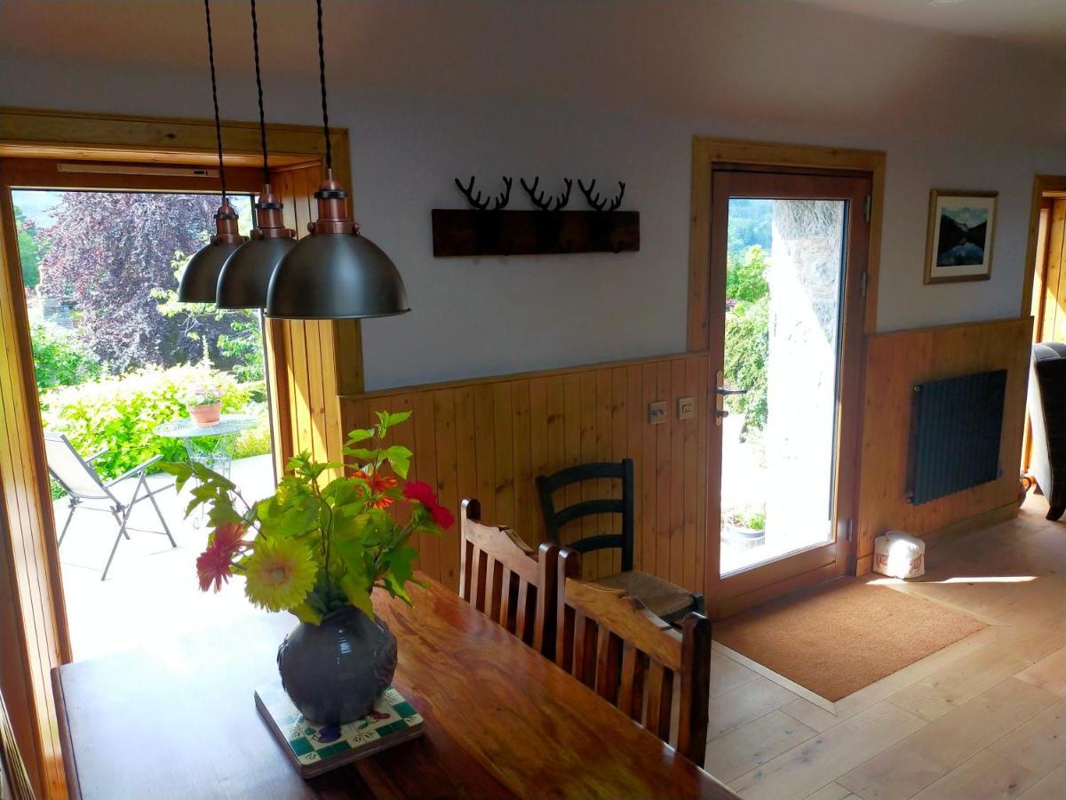 Braeside - Adorable 2 Bedroom Eco-friendly Character Holiday home *