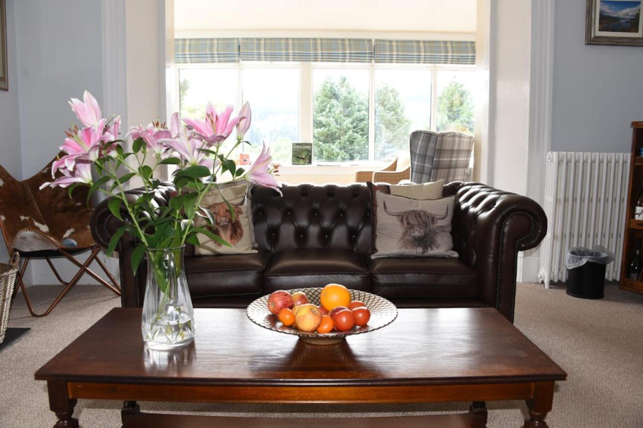 Tigh Na Cloich Guest house