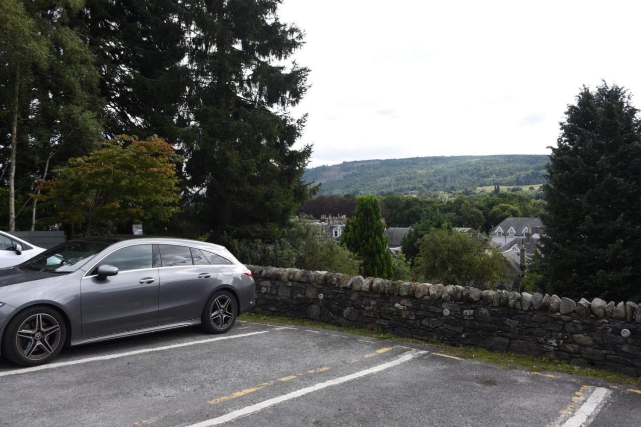 Tigh Na Cloich *