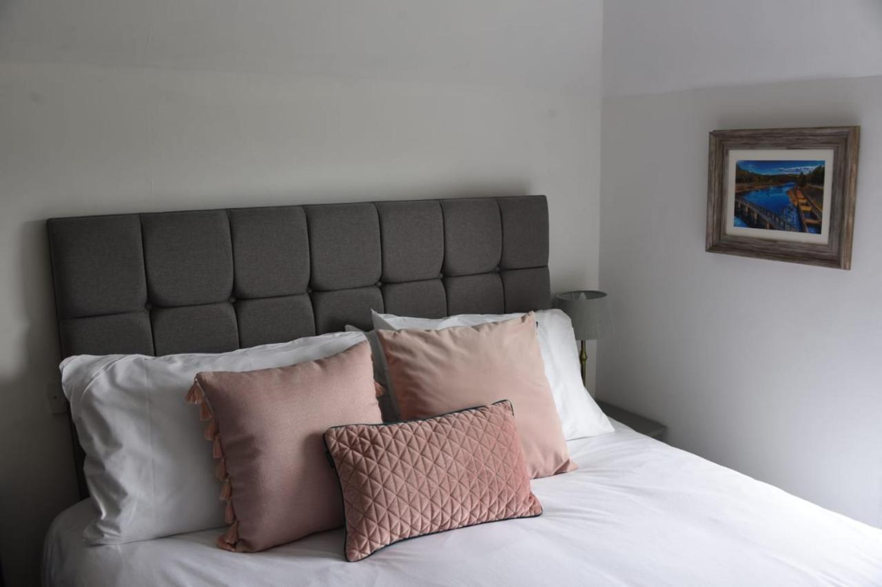 Tigh Na Cloich Guest house