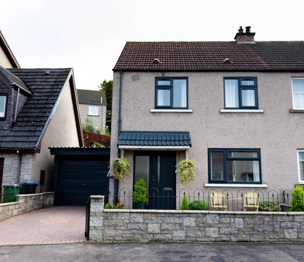 Holiday home Lovely 2 Bed House In