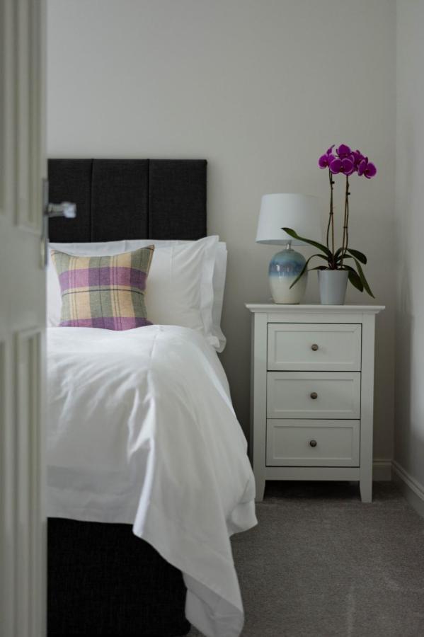 Lovely 2 Bed House In *