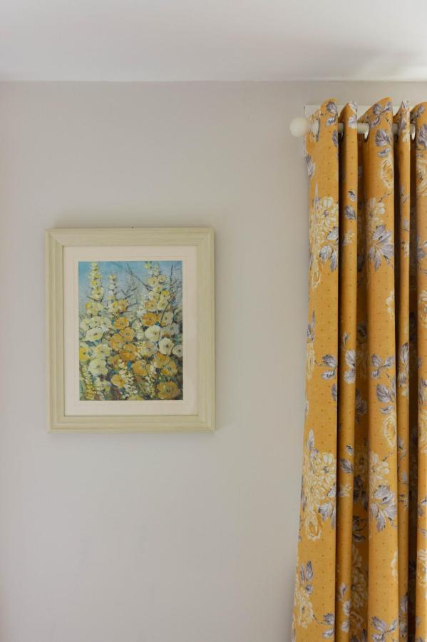 Holiday home Lovely 2 Bed House In *