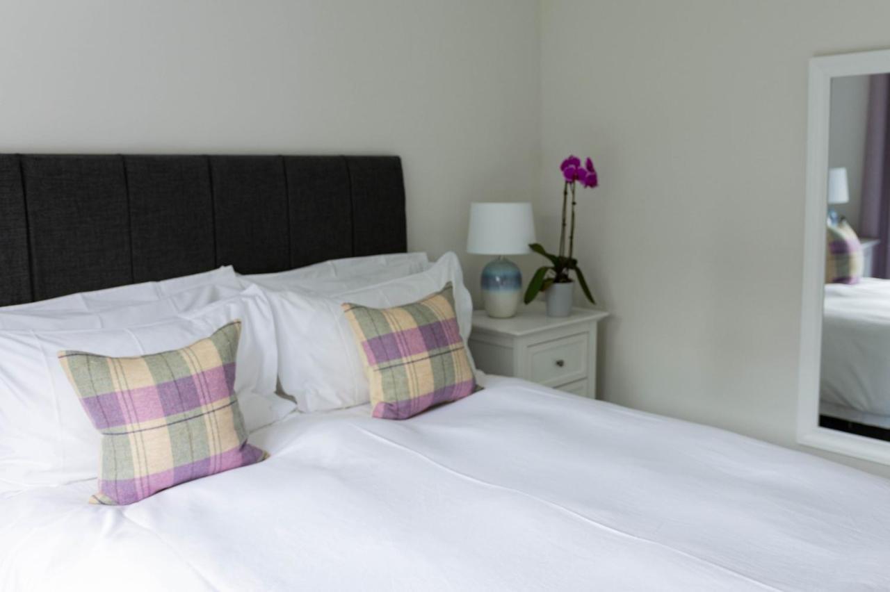 Lovely 2 Bed House In *