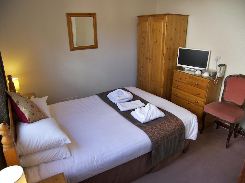 Hotel Rosemount