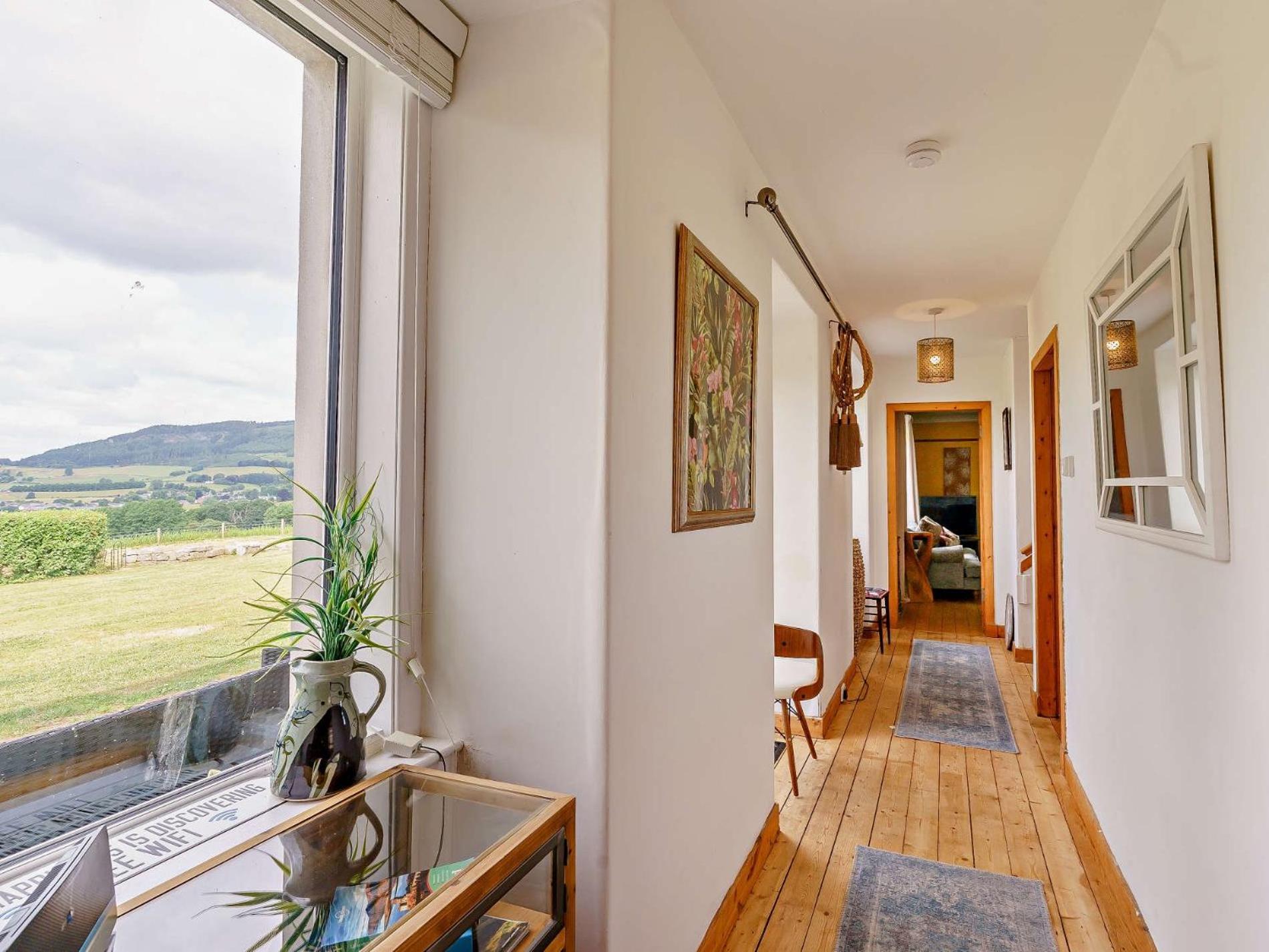 3 Bed In 59677 *