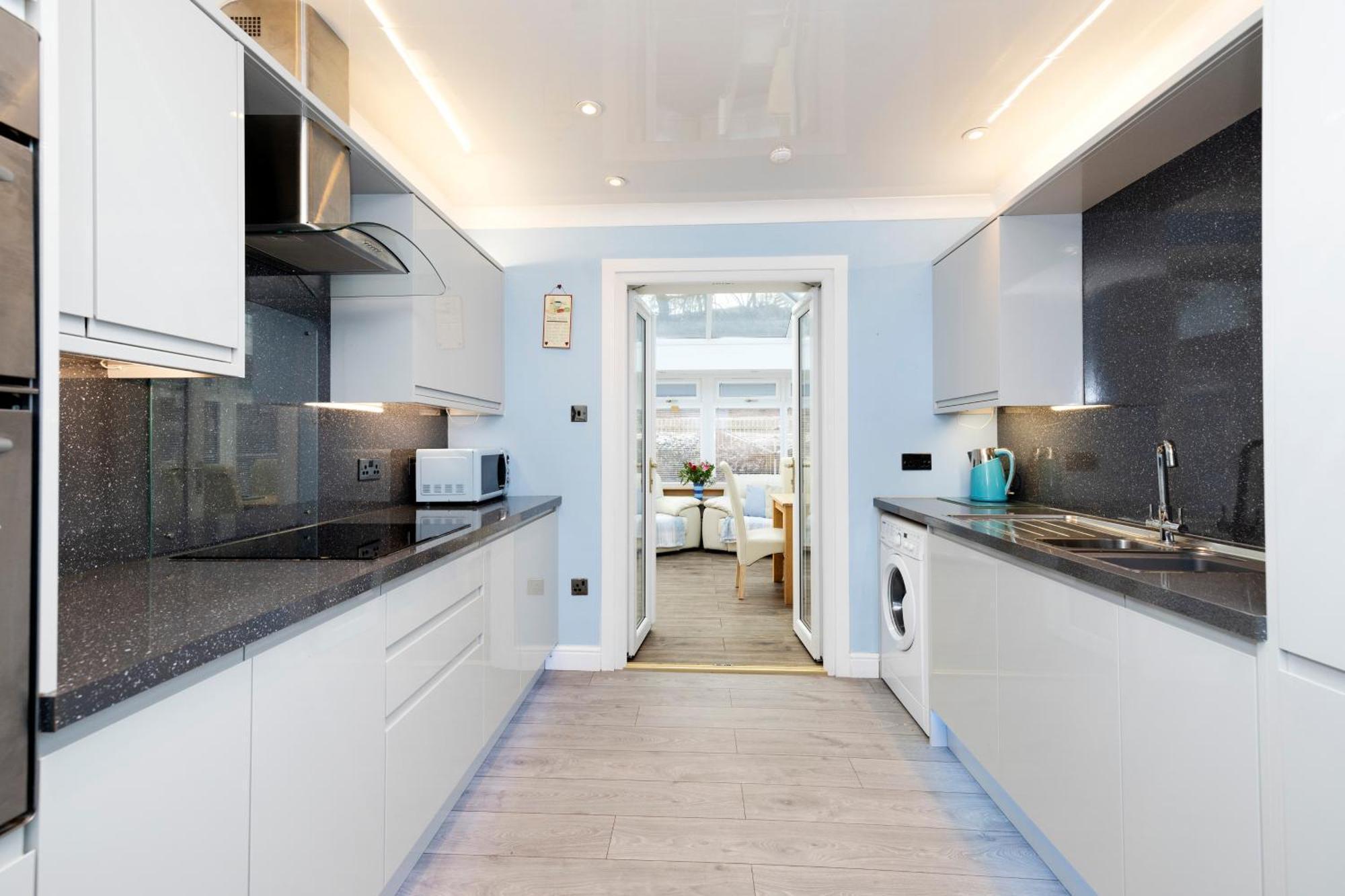 Joivy Beautiful House With Garden & Parking Apartment