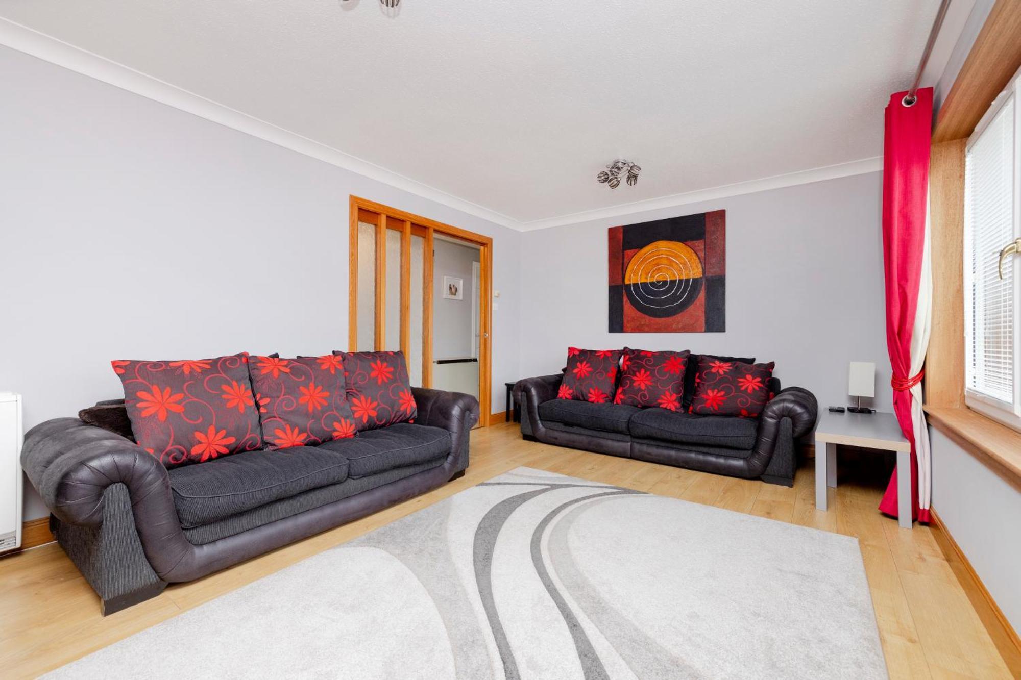 Apartment Joivy Beautiful House With Garden & Parking Pitlochry