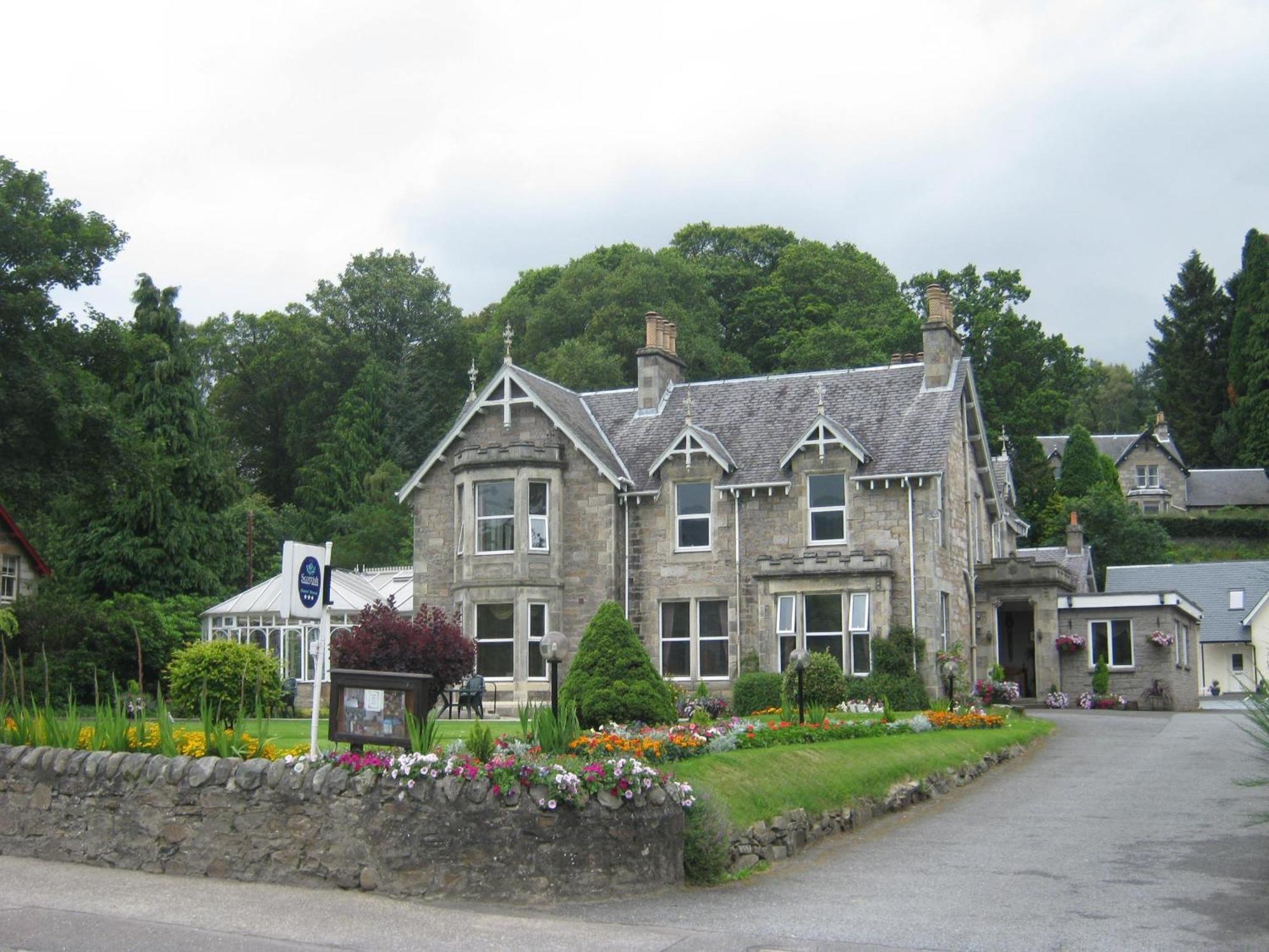 The Claymore Pitlochry
