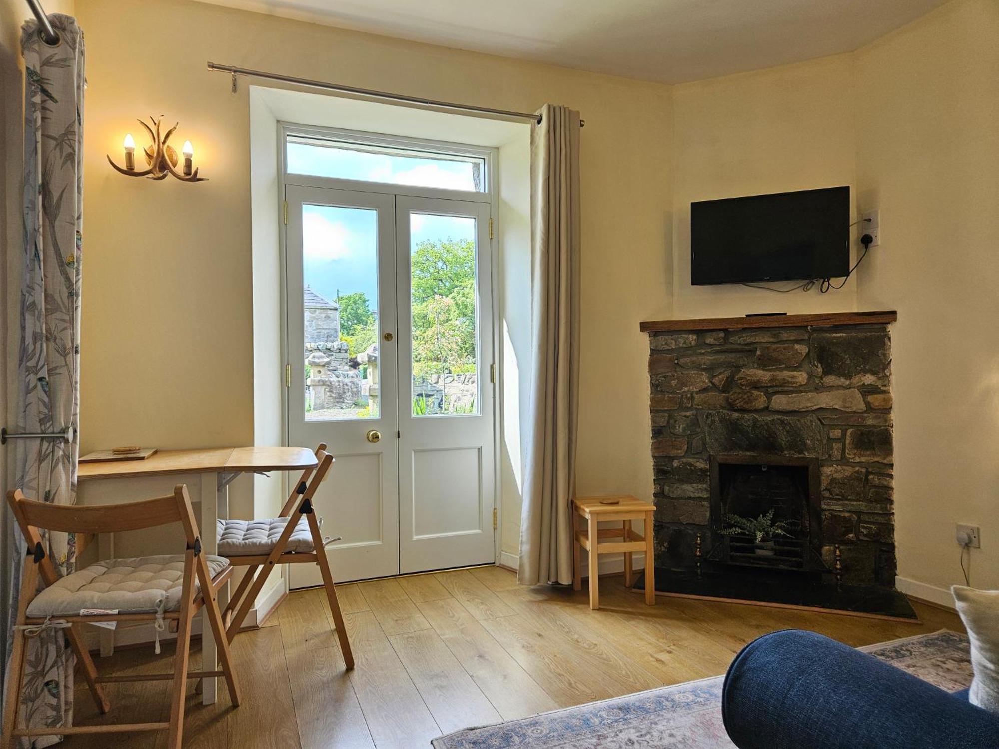 Cosy Peaceful One-bedroom In *