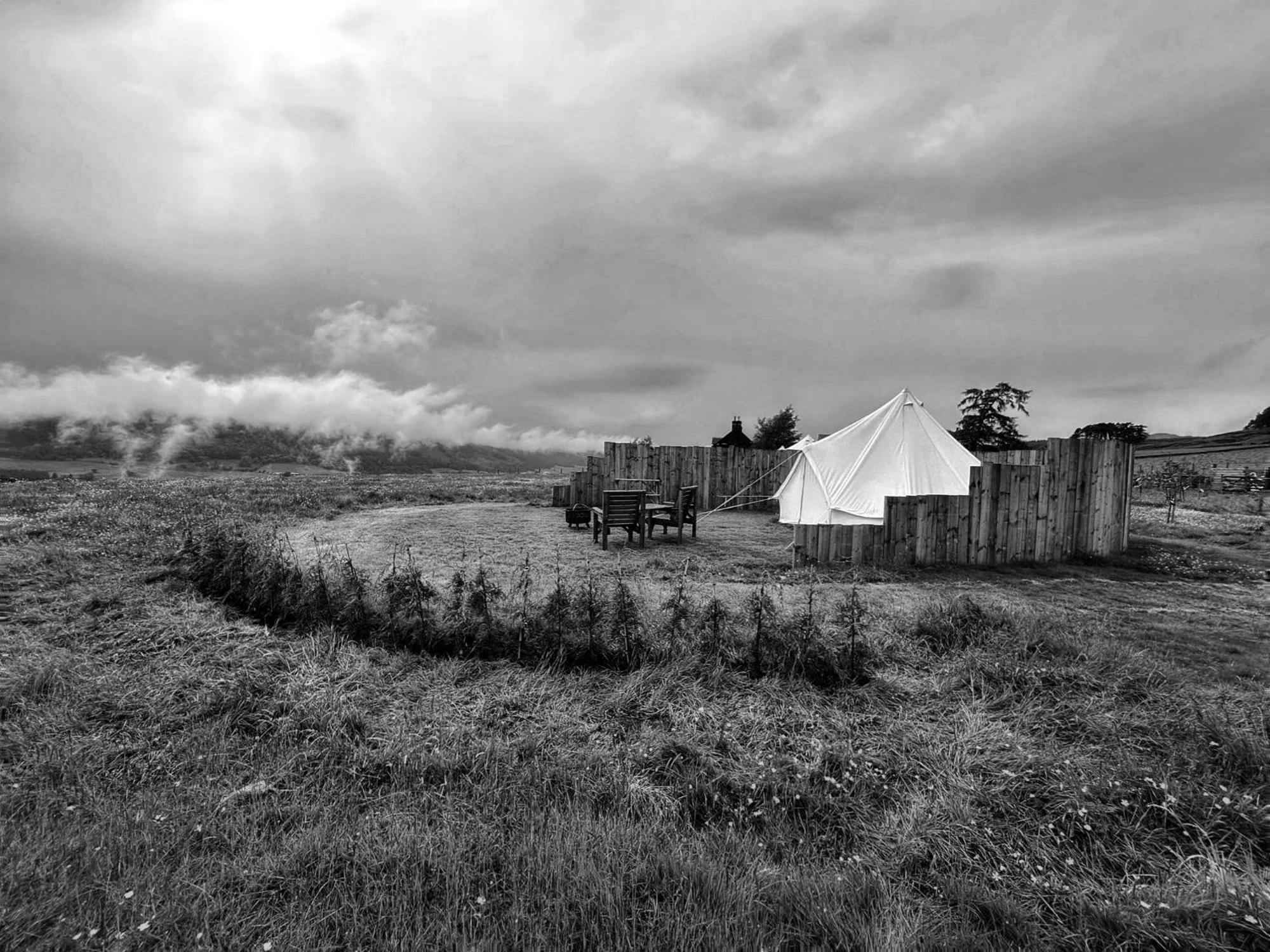 Luxury tent Tomnauld Farm *