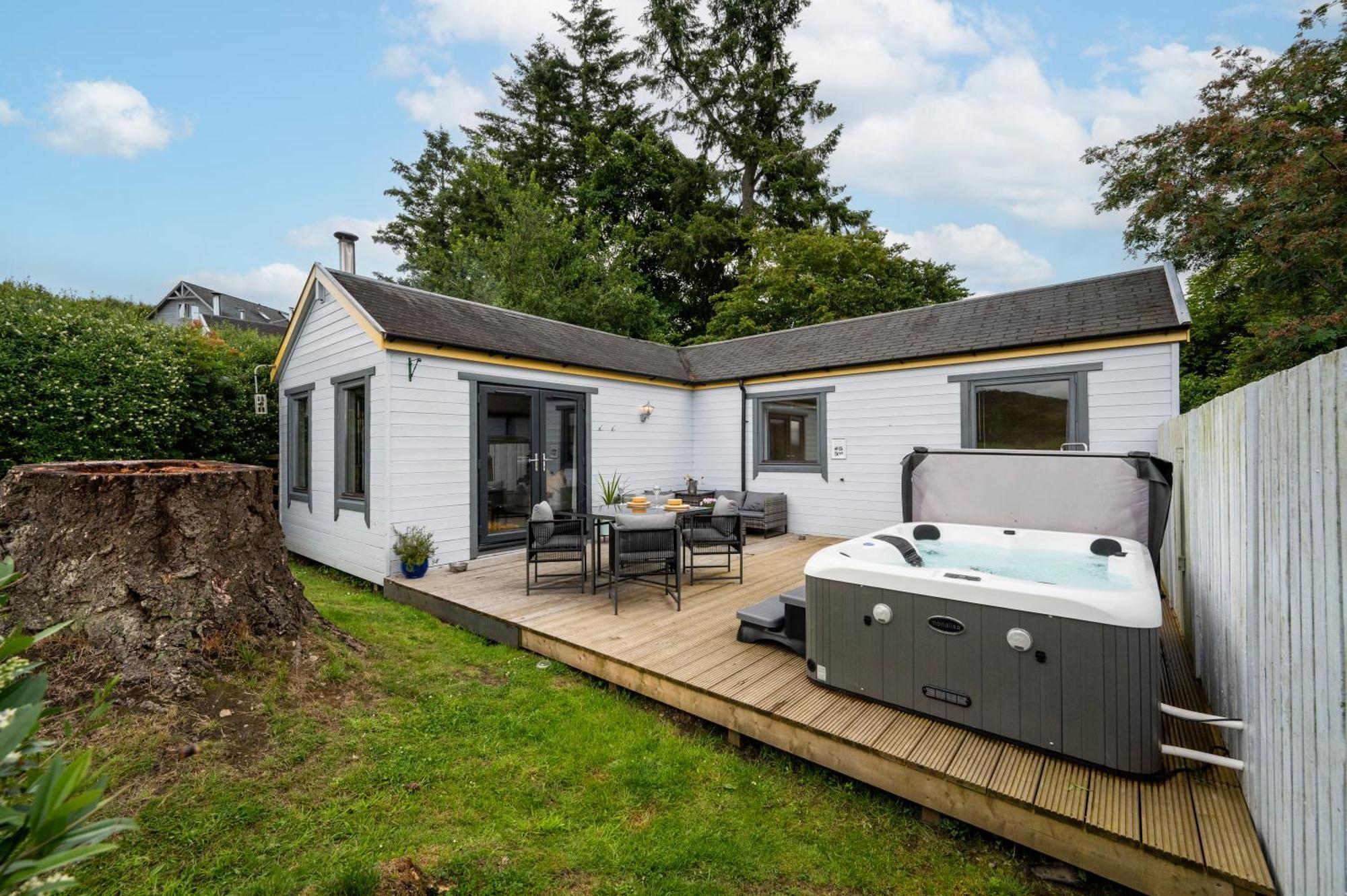 Lodge Kinnaird Woodland *