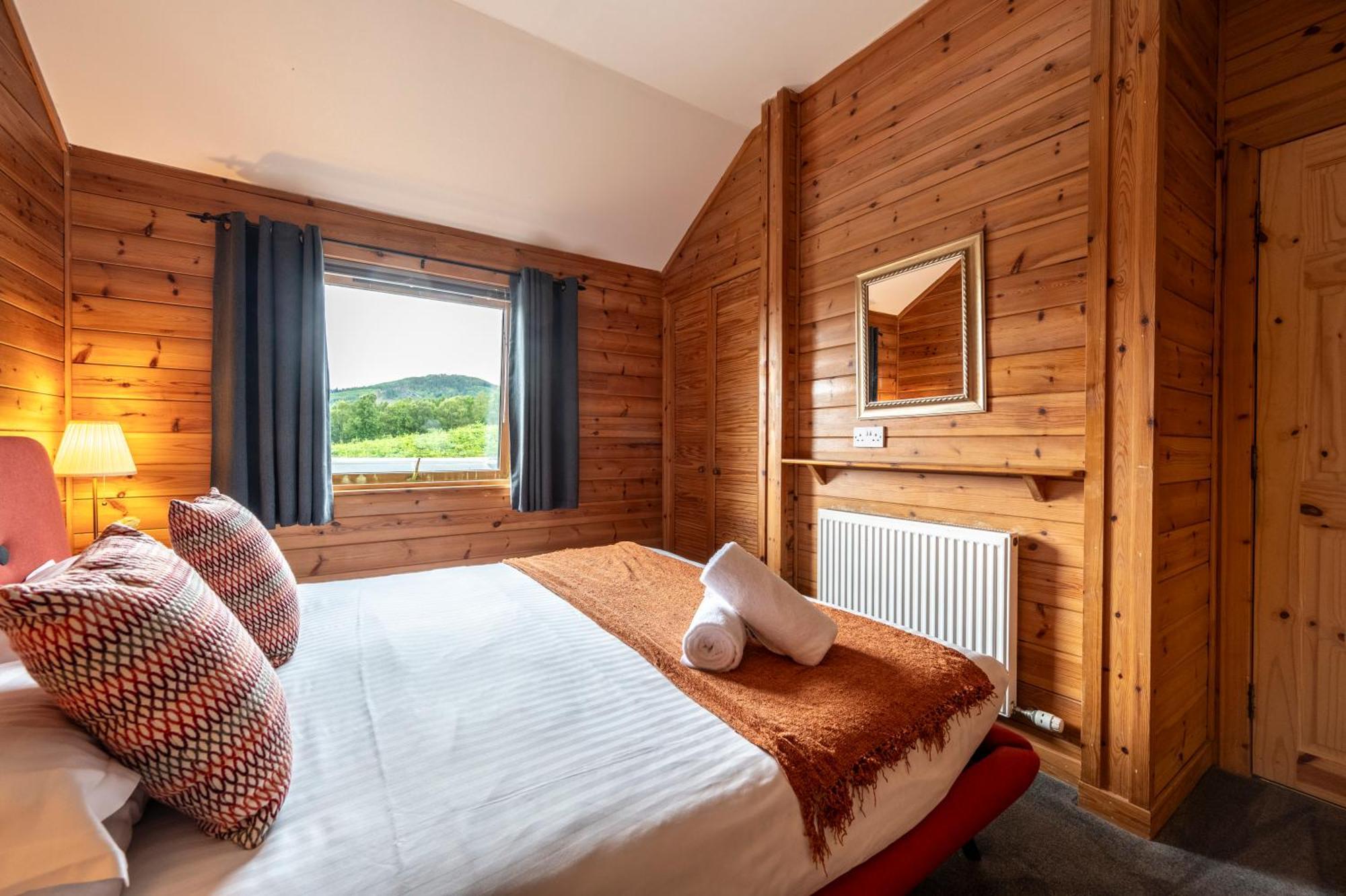 Lodge Kinnaird Woodland
