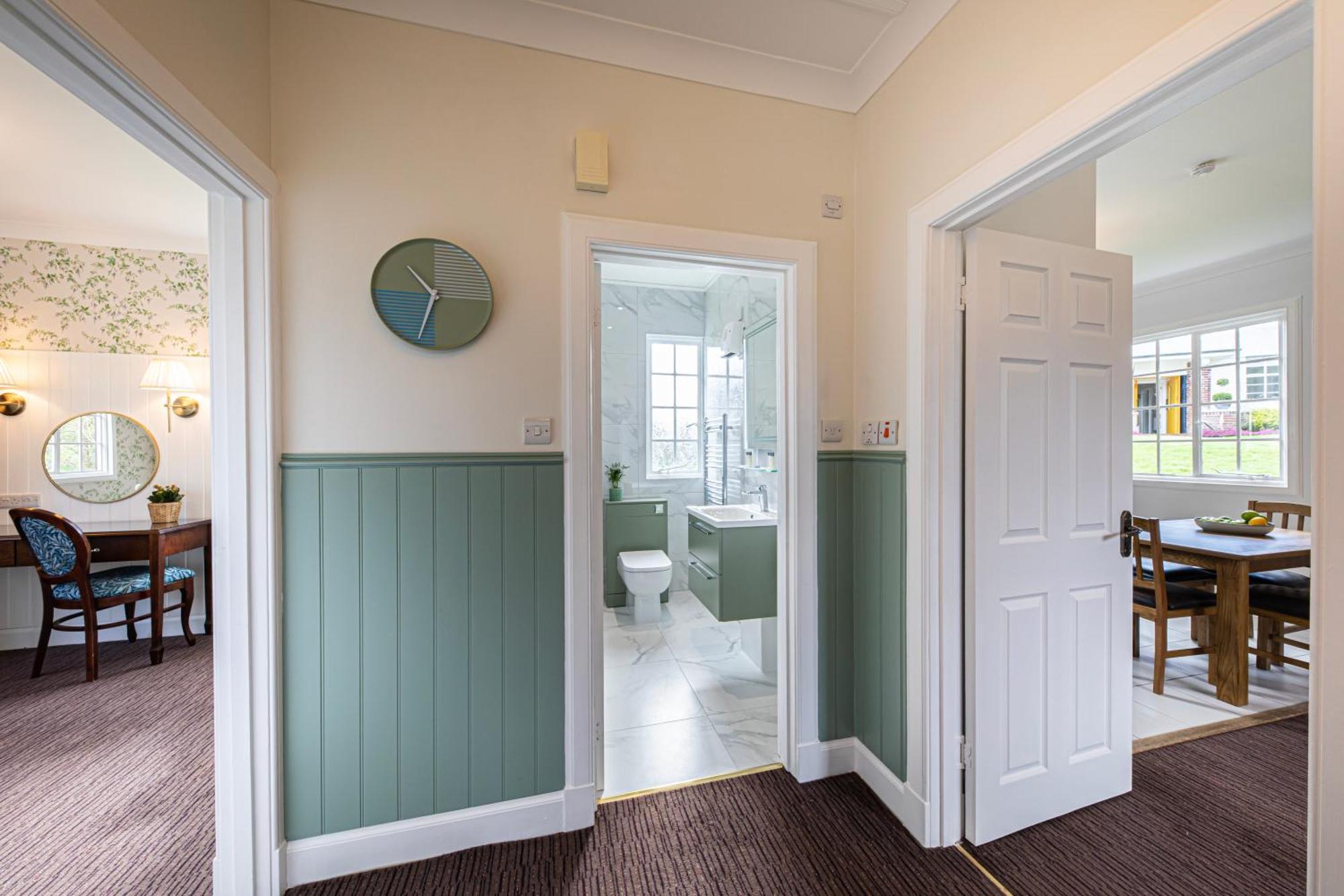 Lodge By Atholl Palace *