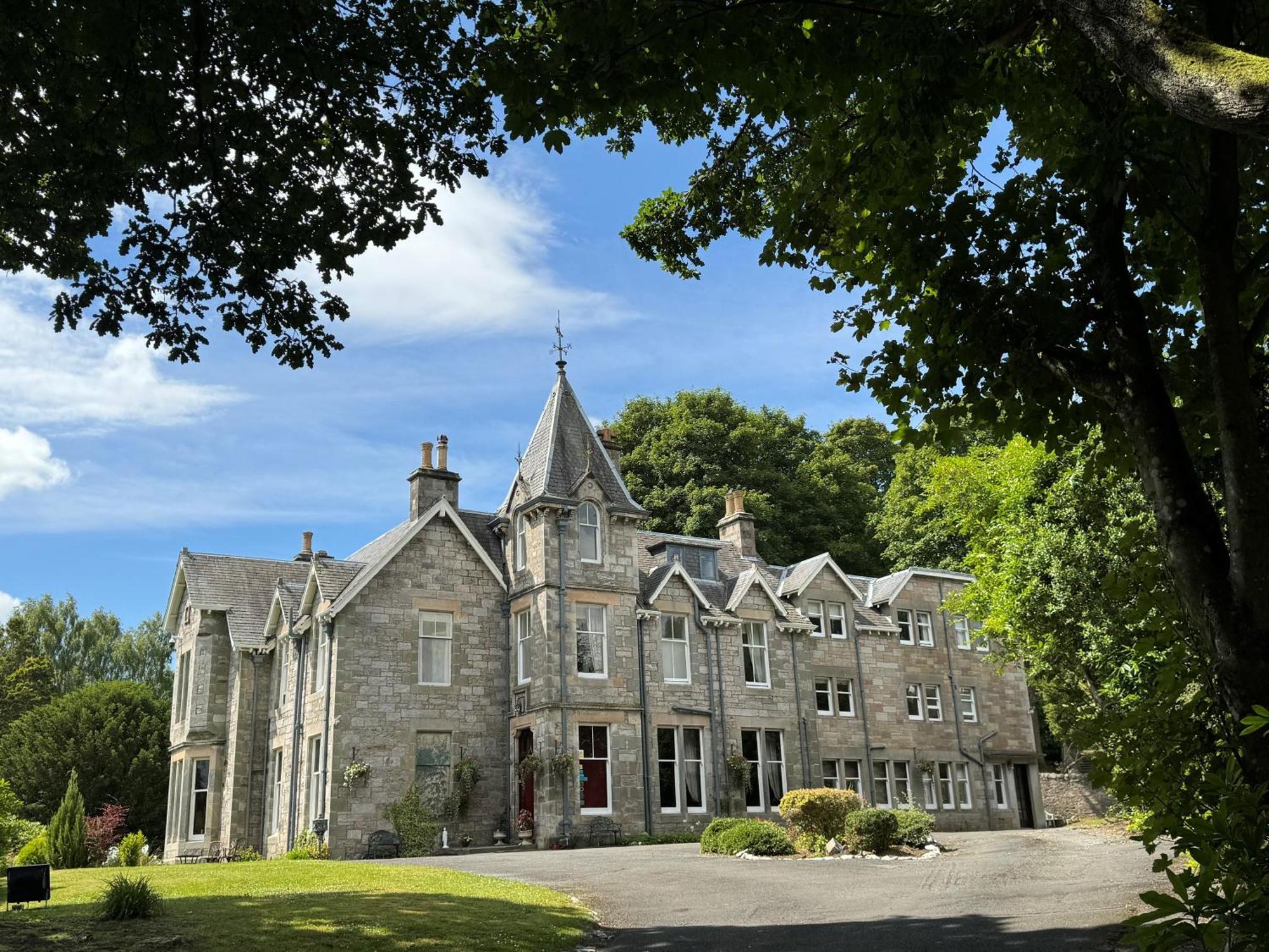 Wellwood Manor * Pitlochry