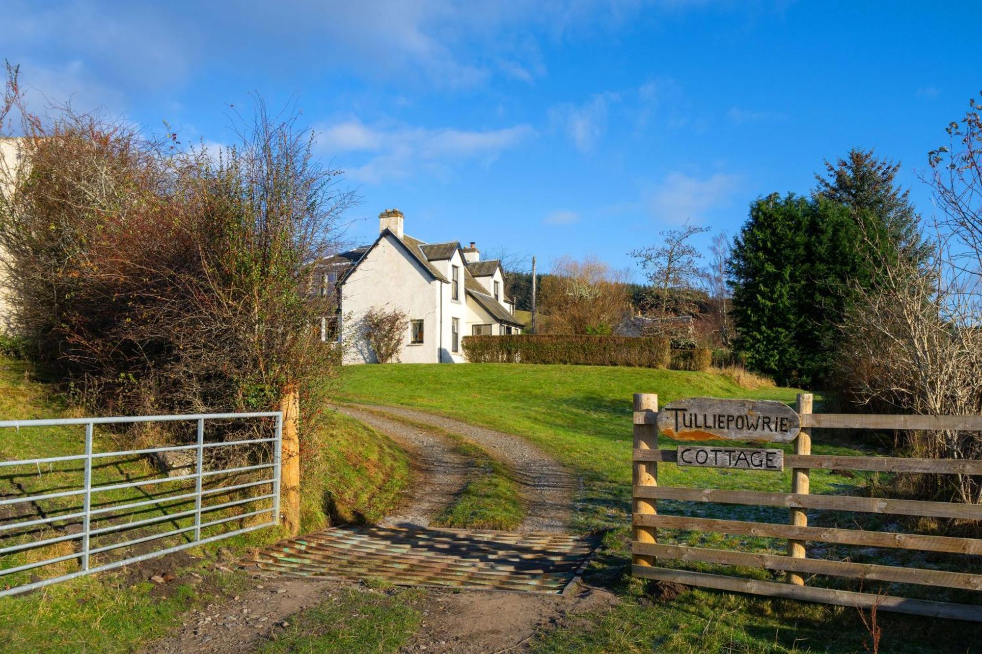 Holiday home Milton Of Tullypowrie Pitlochry