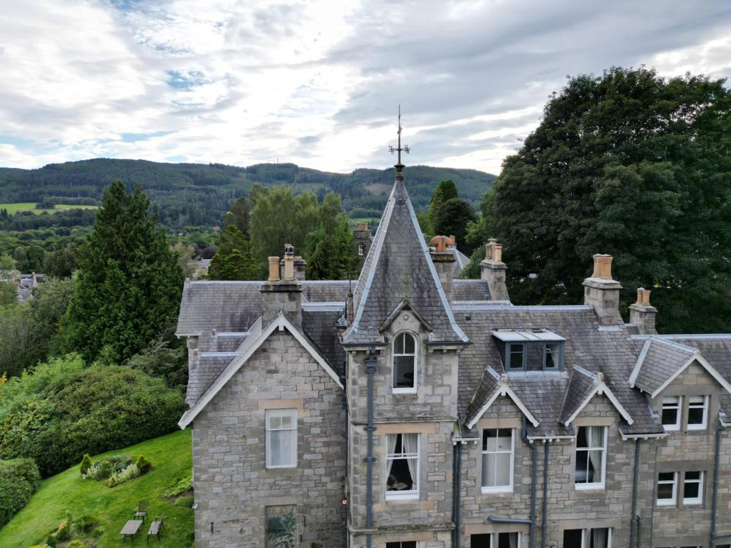 Wellwood Manor Guest house