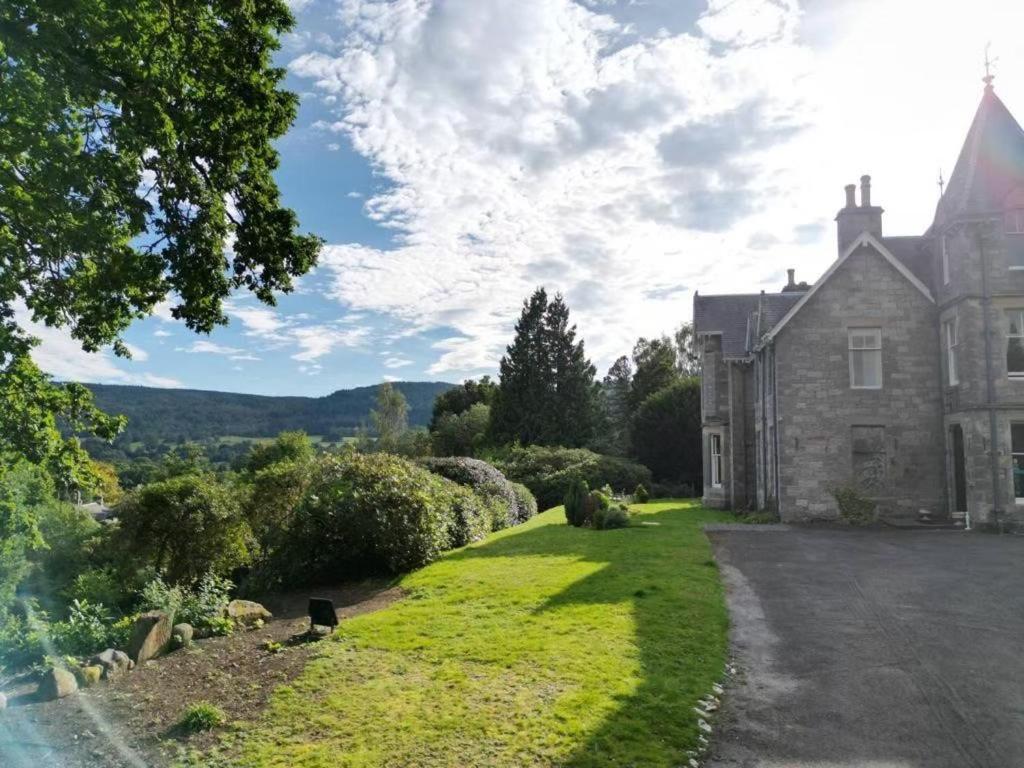 Wellwood Manor * Pitlochry