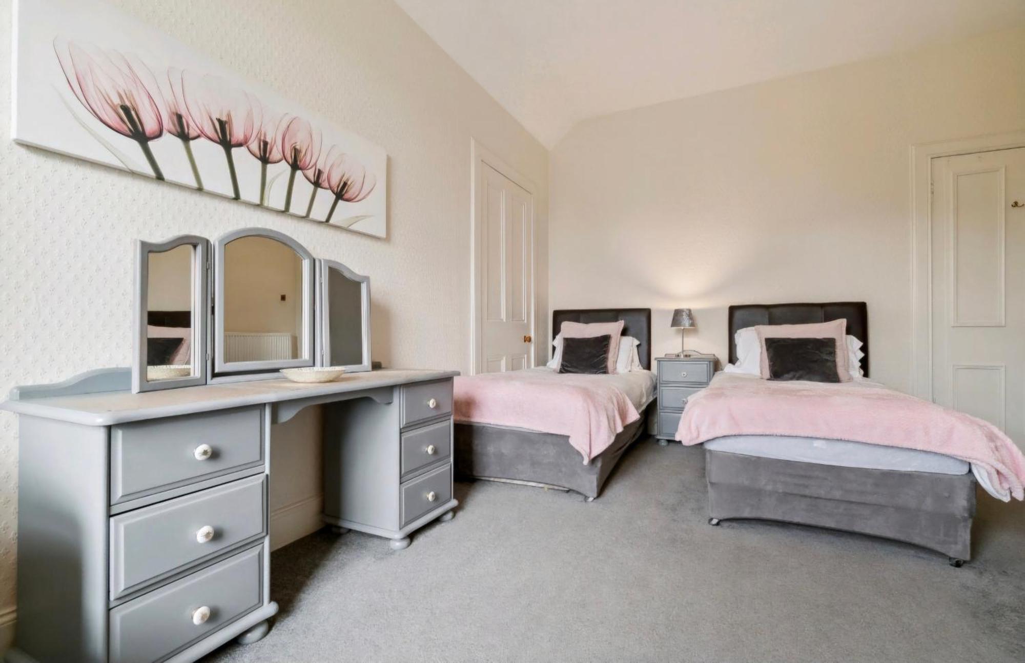 Kinnaird With Hot Tub Villa Pitlochry