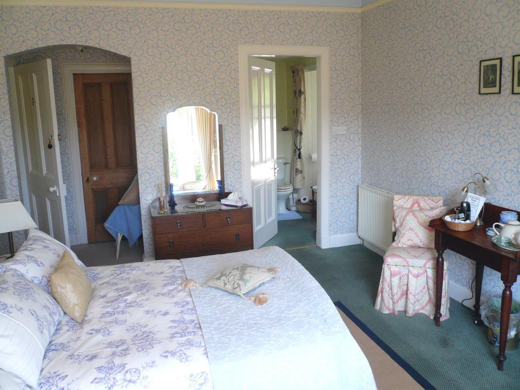 Bed & Breakfast Woodburn House 4*