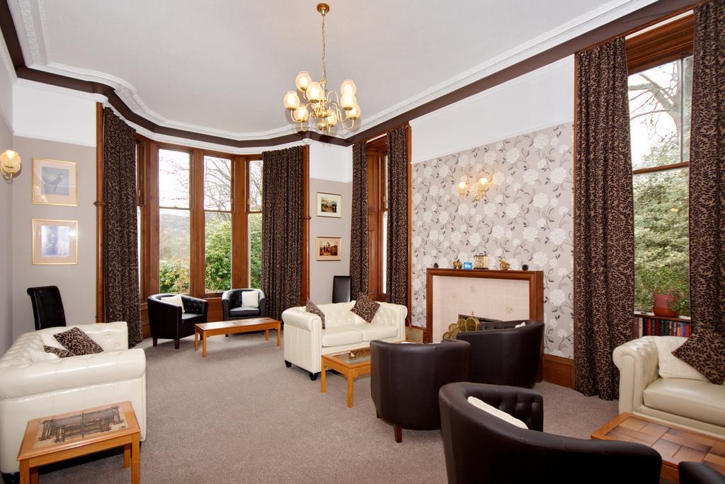 Birchwood Country house
