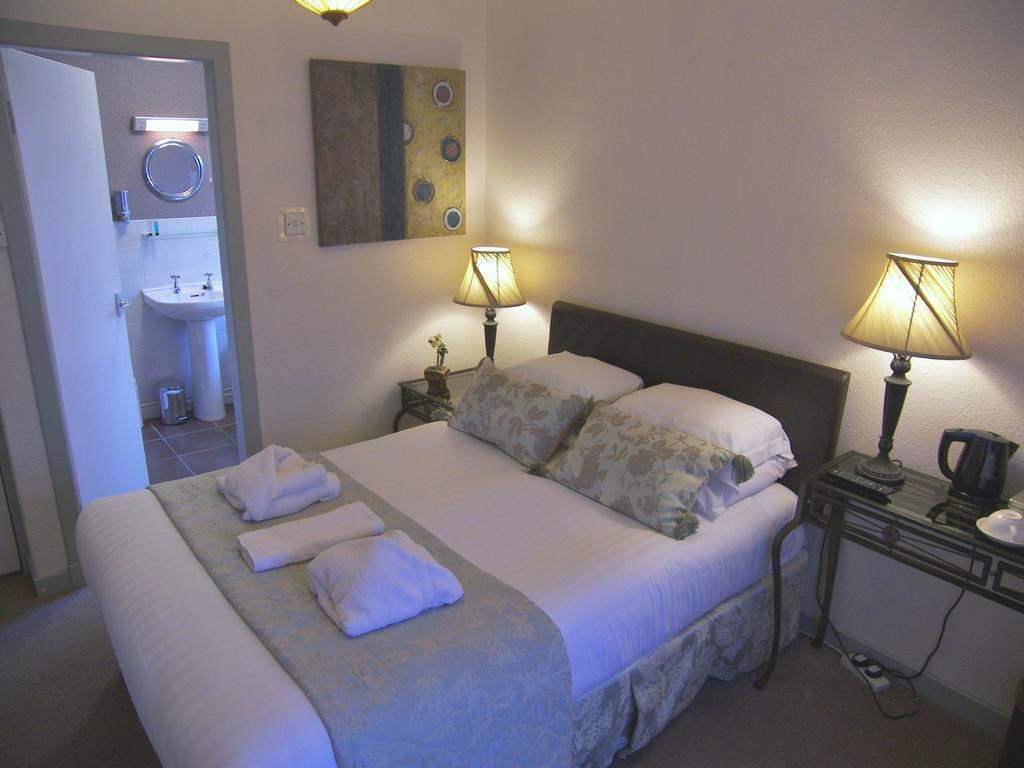 Hotel Rosemount