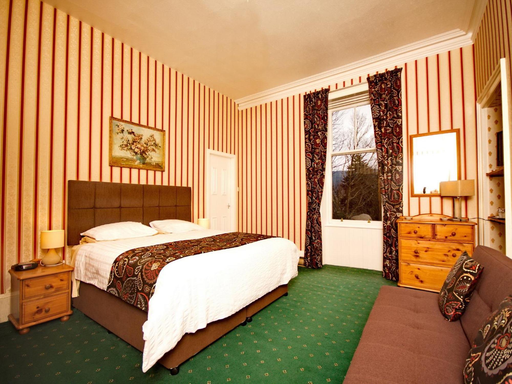 Birchwood Country house *