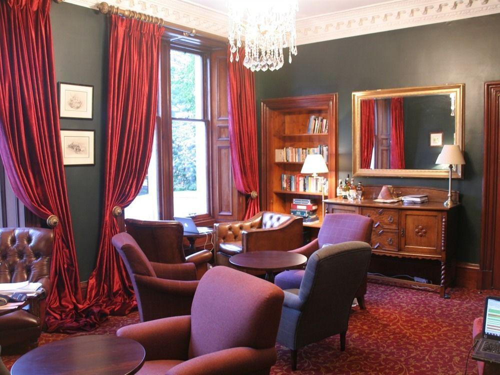 The Wellwood Country house