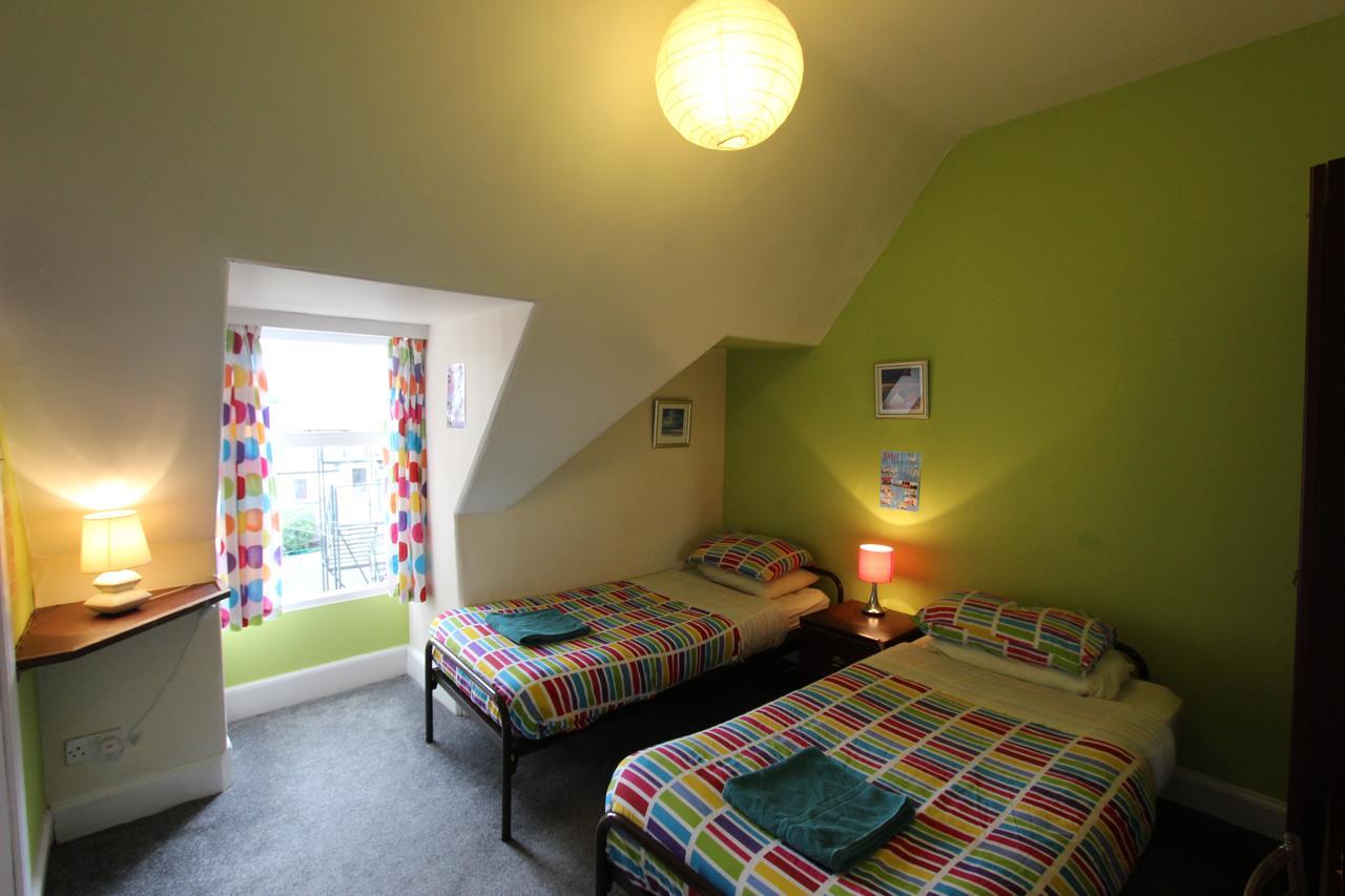 Backpackers Hostel *