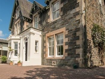 Ellangowan House Bed & Breakfast 4*