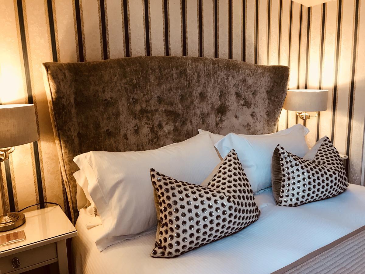 Ellangowan House 4*