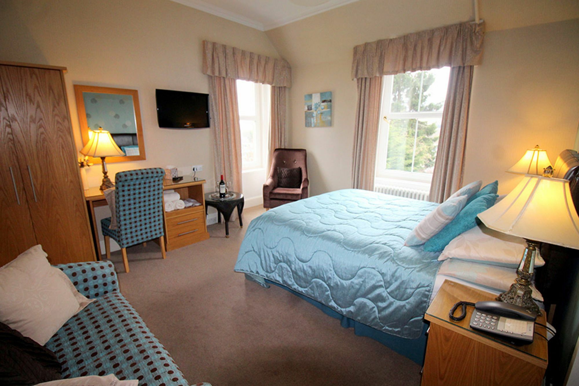 Tigh Na Cloich Hotel Pitlochry